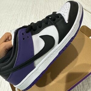 NIKE SB DUNK LOW PRO